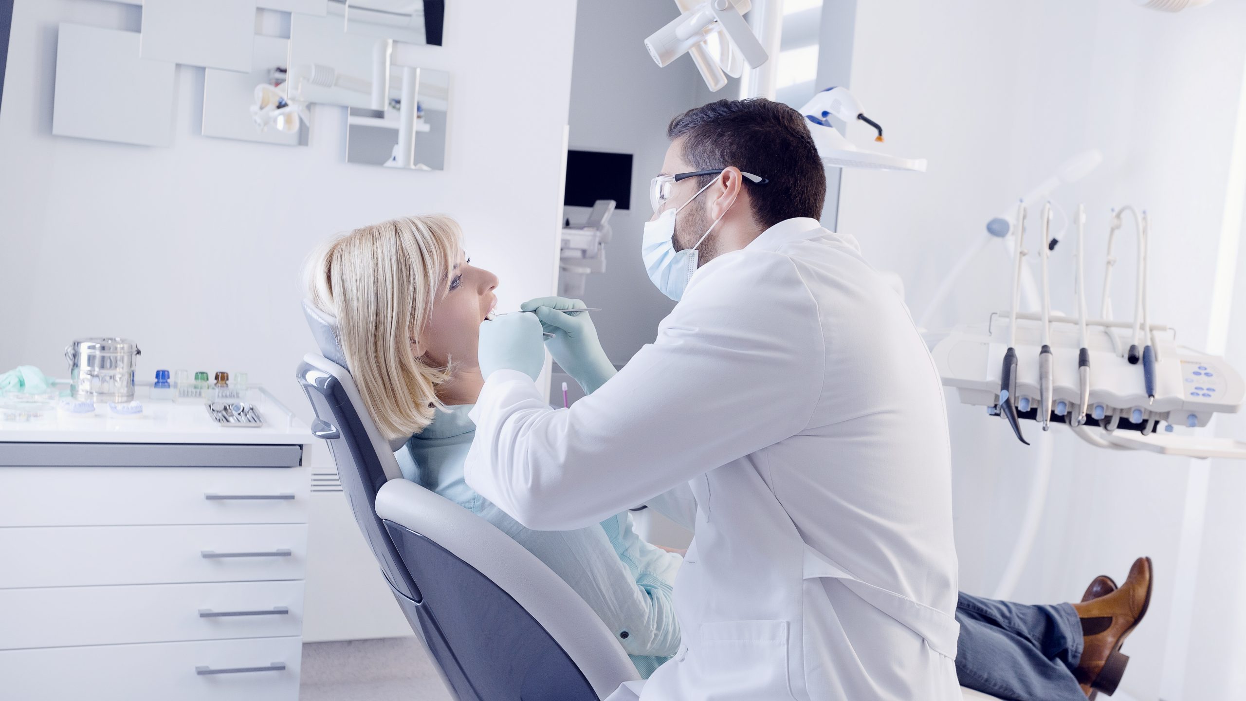 Dentist in Twin Lake, MI
